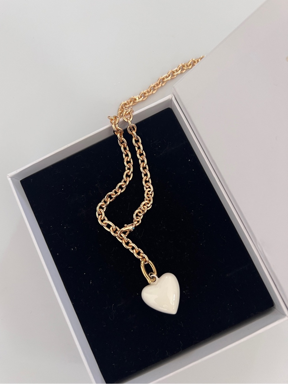 Roxanne Assoulin The Mini Happy Heart Pendant Necklace🤍